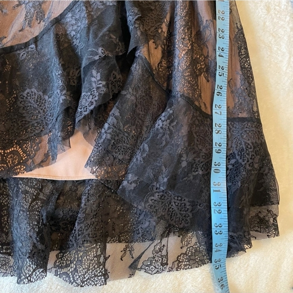 daphne lace wrap dress for love and lemons - Picture 6 of 8
